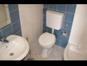Apartments Ante - 50m from the sea: A1 plavi(2+2), A2 zuti(2+2) Posedarje - Zadar riviera  - Apartment - A1 plavi(2+2): bathroom with toilet