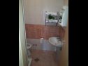 Apartments Mediterraneo - with own parking space: A2(2+3), SA3(2+1), SA4(2+1) Privlaka - Zadar riviera  - Apartment - A2(2+3): bathroom with toilet