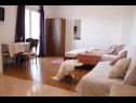 Apartments Mediterraneo - with own parking space: A2(2+3), SA3(2+1), SA4(2+1) Privlaka - Zadar riviera  - Studio apartment - SA4(2+1): bedroom