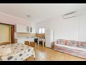 Apartments Ivica - with parking : A1-0A(4+1), A2-1A(4+1), A3-1B(4+1), A4-2A(4+1) Sabunike - Zadar riviera  - Apartment - A2-1A(4+1): living room