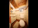 Apartments Anita - 100 m from the beach: A1(2+2), SA2(2+2), A3(2+2), A4(2+2) Sukosan - Zadar riviera  - Apartment - A3(2+2): bathroom with toilet