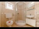 Holiday home Seagull H(10) Vir - Zadar riviera  - Croatia - H(10): bathroom with toilet