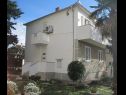 Apartments Ivan - with large terrace : A1(5) Zadar - Zadar riviera  - house