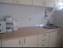 Apartments Ivan - with large terrace : A1(5) Zadar - Zadar riviera  - Apartment - A1(5): kitchen
