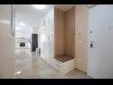 Apartments Skyline - luxurious & modern: A1(6) Zadar - Zadar riviera  - Apartment - A1(6): hallway