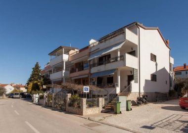 Apartments Berto - 500m to the beach: A1(4+2) Tatjana, A2(2+4) Enzo, SA3(2) Nathan Rovinj - Istria 