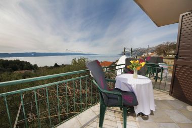 Apartments Panorama - terrace with sea view: A1(4) Brela - Riviera Makarska 