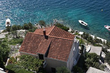 Apartments Mare - peaceful: A1(5+1), A2(6) Cove Ljubljeva (Vinisce) - Riviera Trogir  - Croatia
